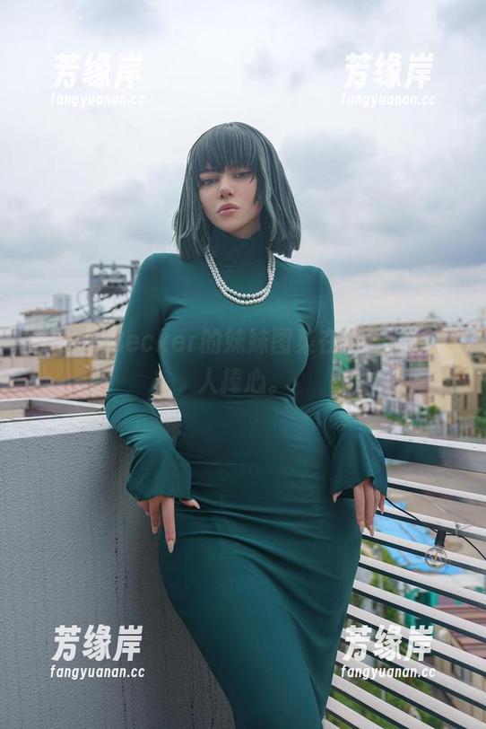 Alina Becker Alina Becker的妹妹图集在线,简直让人捧心。